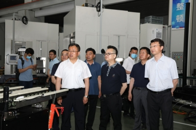 2021年6月10日宁夏回族自治区银川市委副书记、市长赵旭辉一行3118云顶集团考察指导